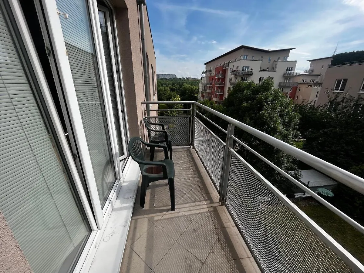 Monfas Apartment Garden City Prag
