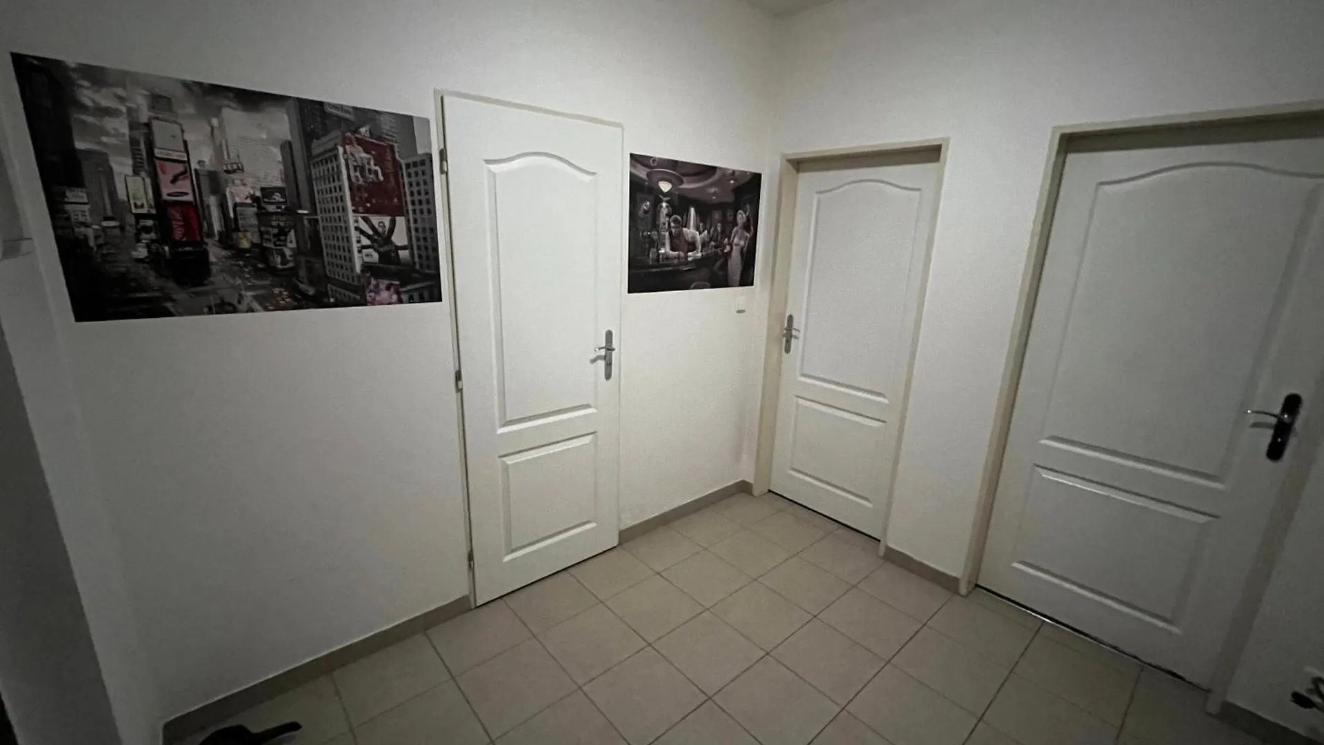 Monfas Apartment Garden City Prague